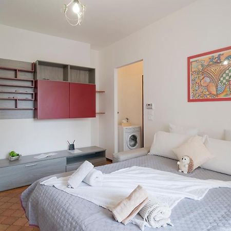 Near The Sea - Wifi And Parking Apartamento Ventimiglia Exterior foto